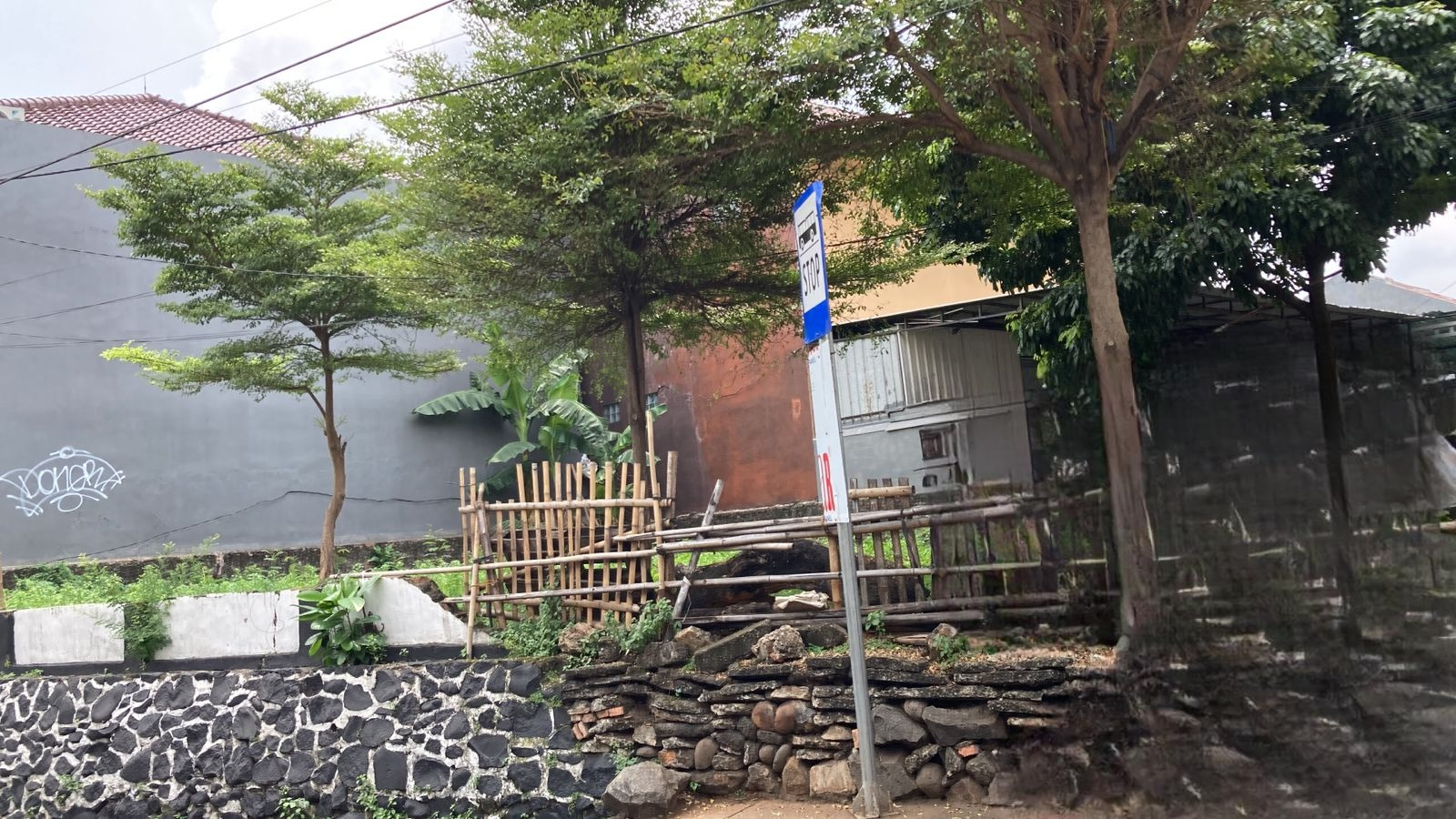 Dijual Tanah di Mampang Jakarta Selatan Cocok untuk Jadi Lahan Parkir