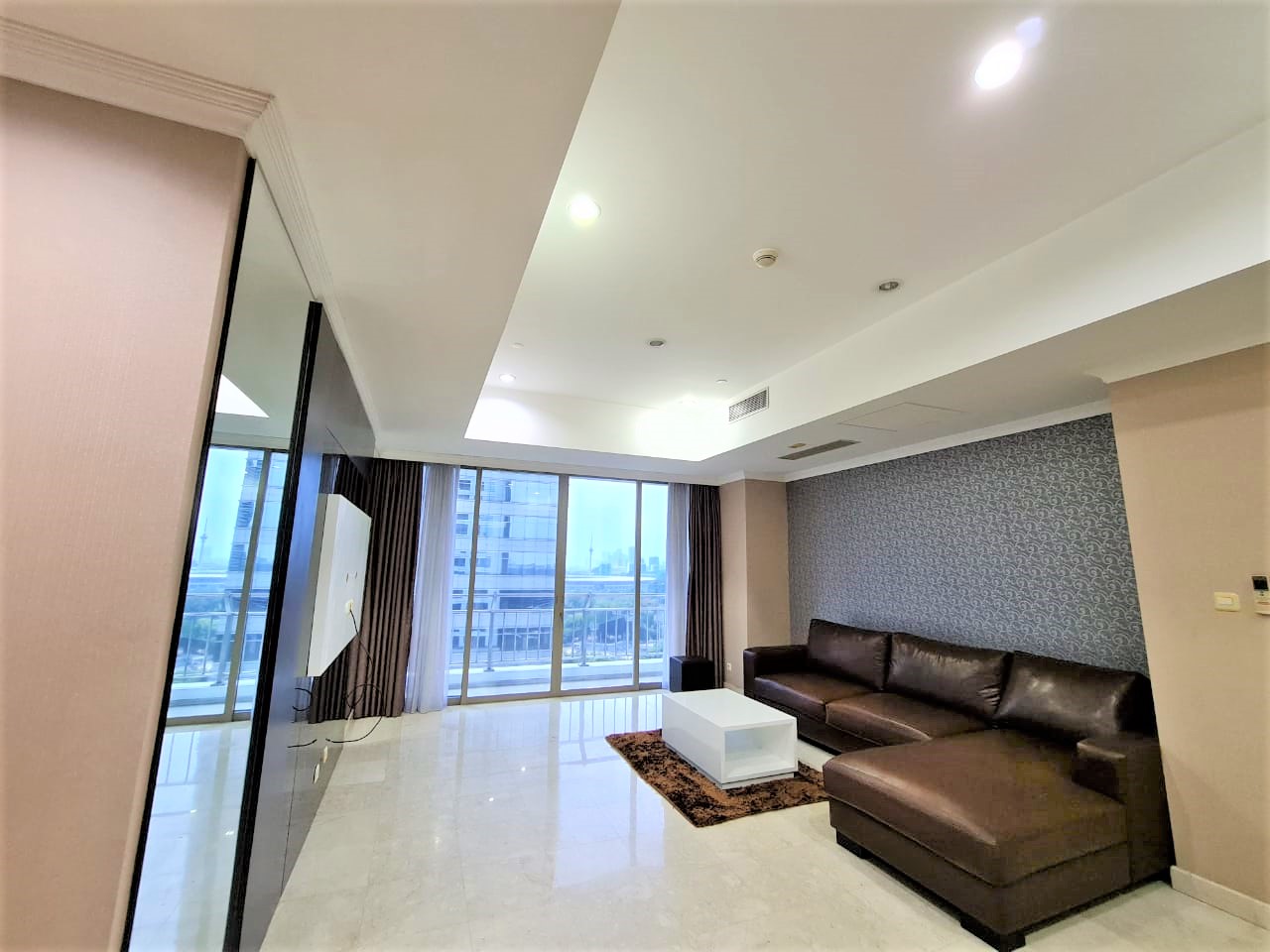 Disewakan Apartemen Sudirman Mansion Tipe 3 Kamar Tidur Kondisi Fully Furnished
