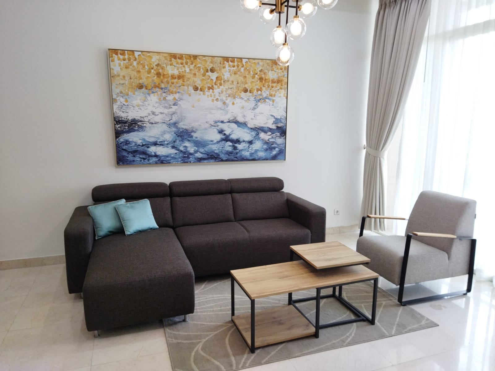 Dijual Apartemen Senayan Residence Tipe 3 Kamar Tidur Kondisi Furnished