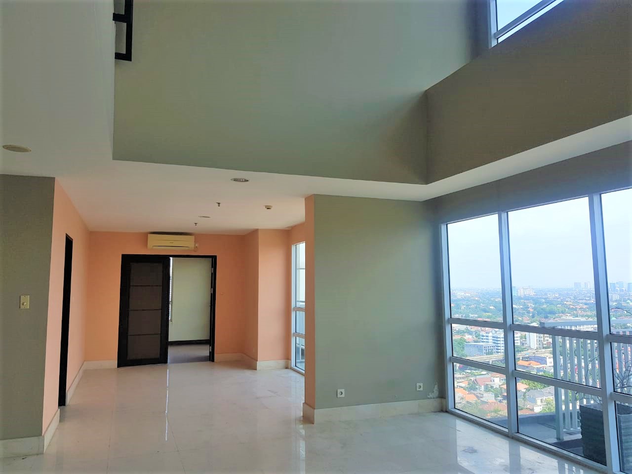 Dijual Apartemen Essence Darmawangsa Tipe 4 Kamar Tidur Kondisi Un Furnished