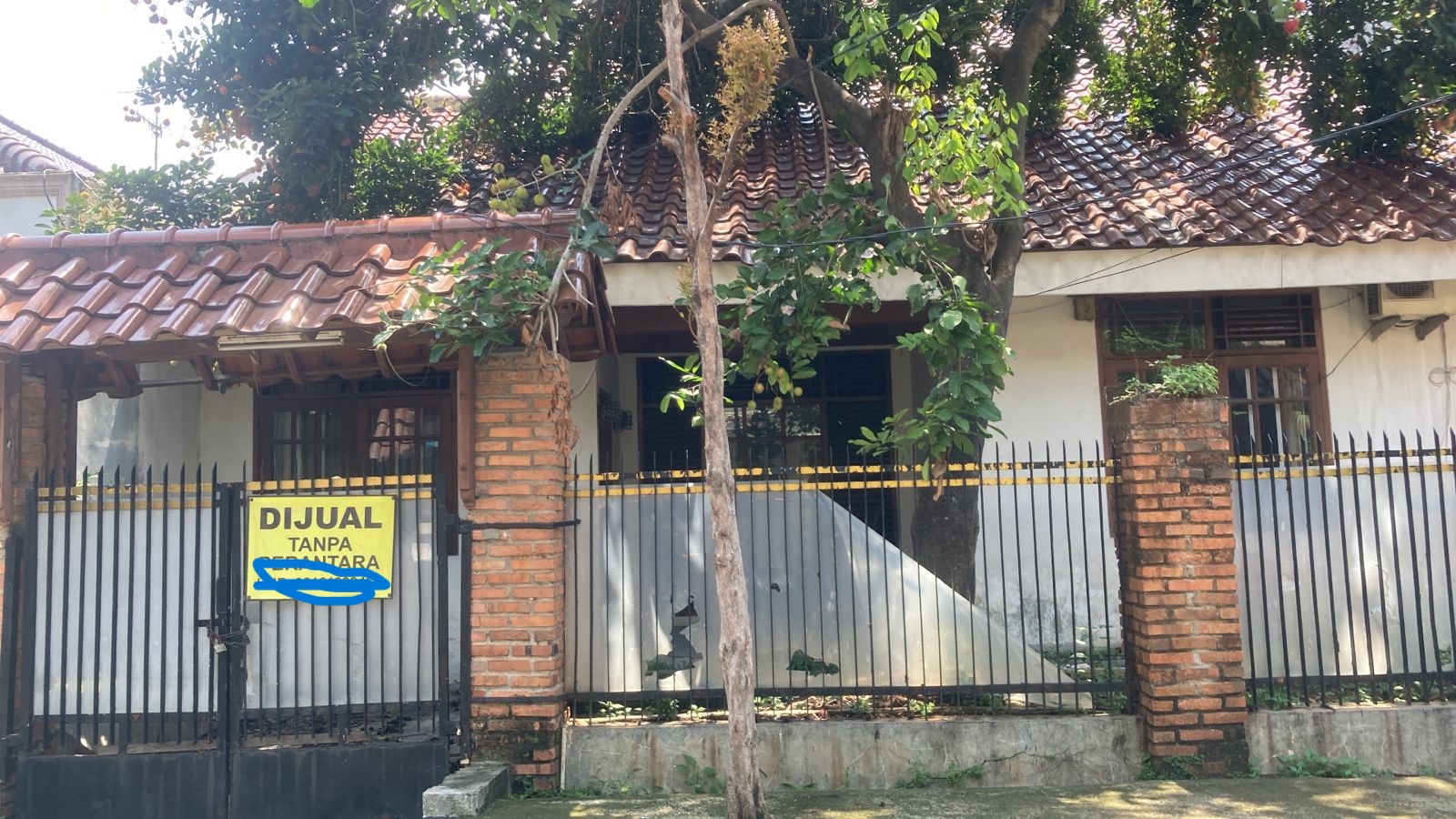 Dijual Rumah Klasik 5 Bedroom di Pasar Minggu Jakarta Selatan