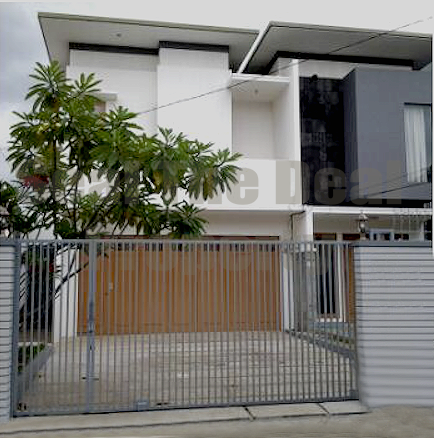 Disewakan Rumah Di Area Cipete Jakarta Selatan STD492