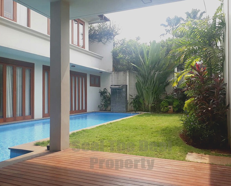 Disewakan Cepat Rumah Di Area Kemang Jakarta Selatan STD411