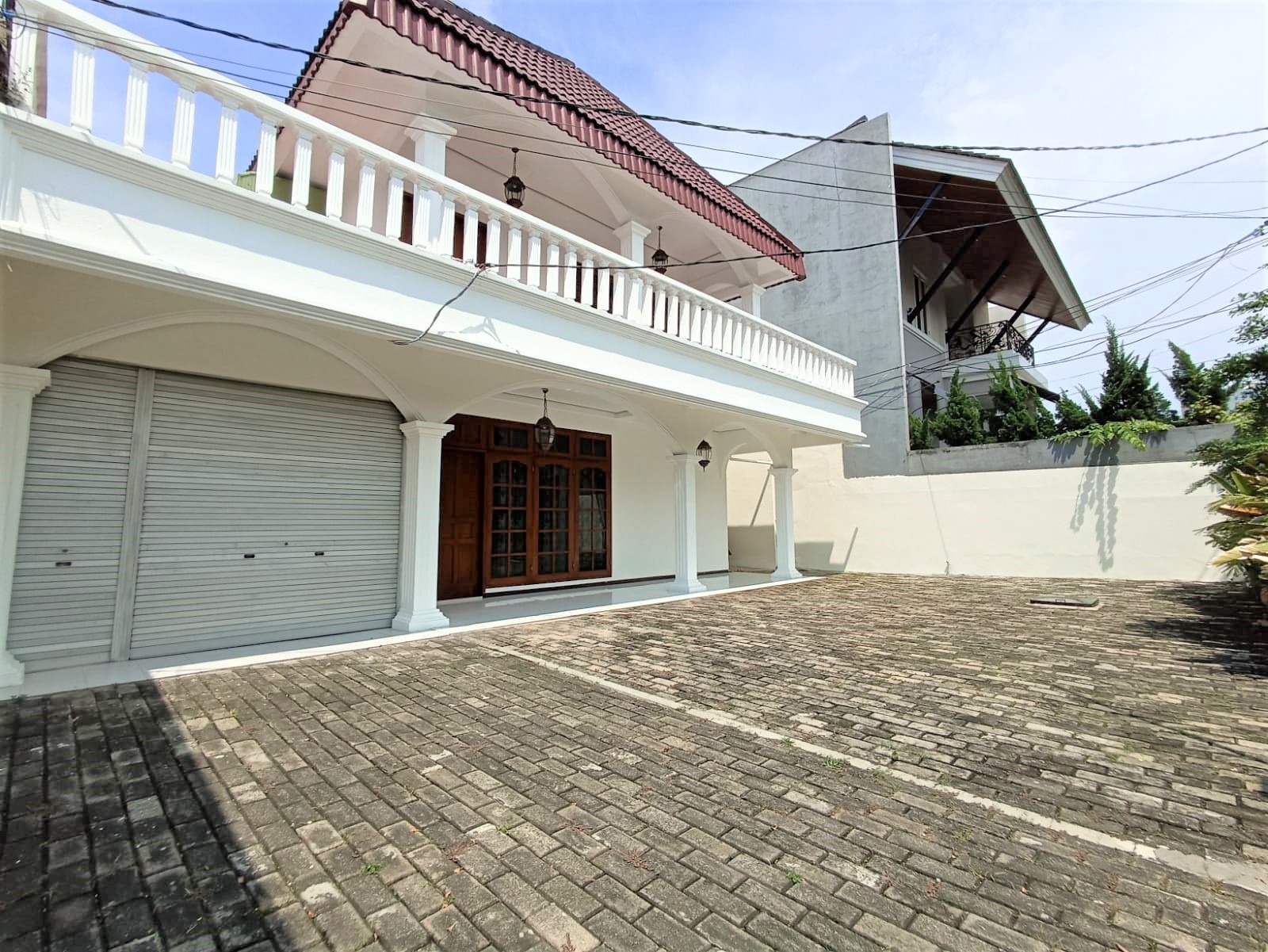 Rumah di Panglima Polim Kondisi Terawat