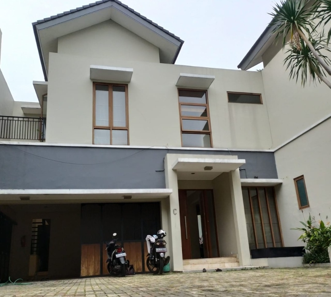 Disewakan Compound di Pejaten