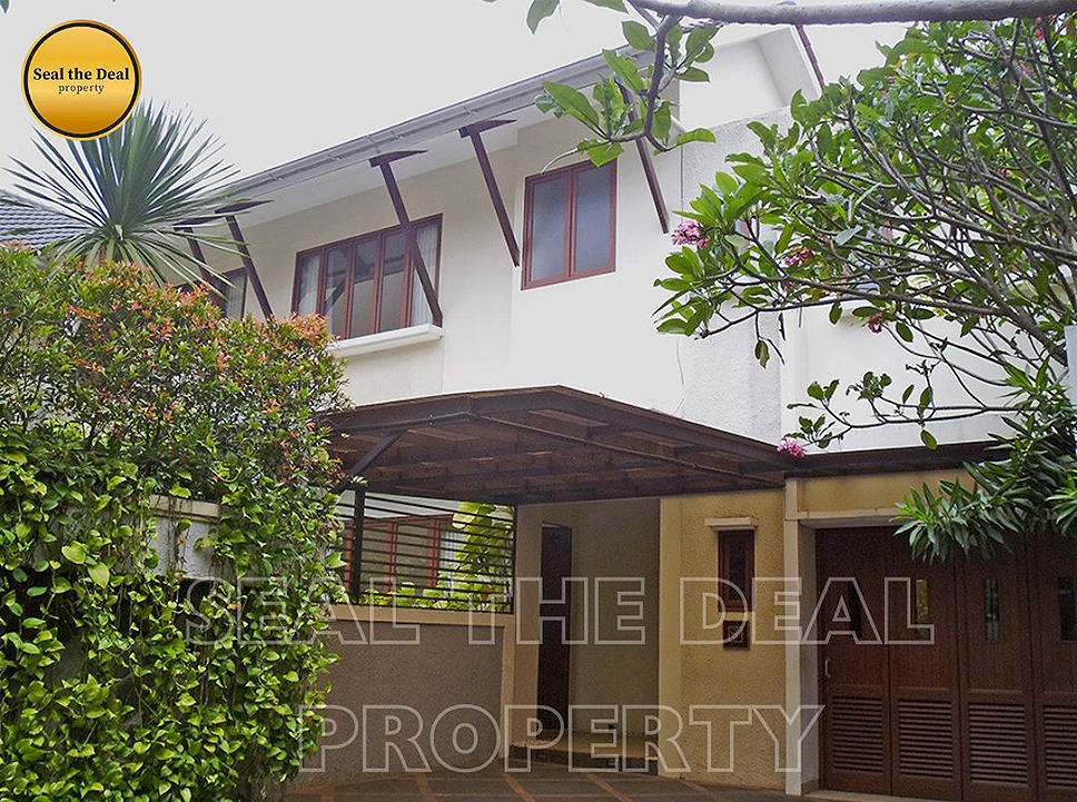 Disewakan Compound House Di Ampera/Kemang/Pejaten Jakarta Selatan STD451