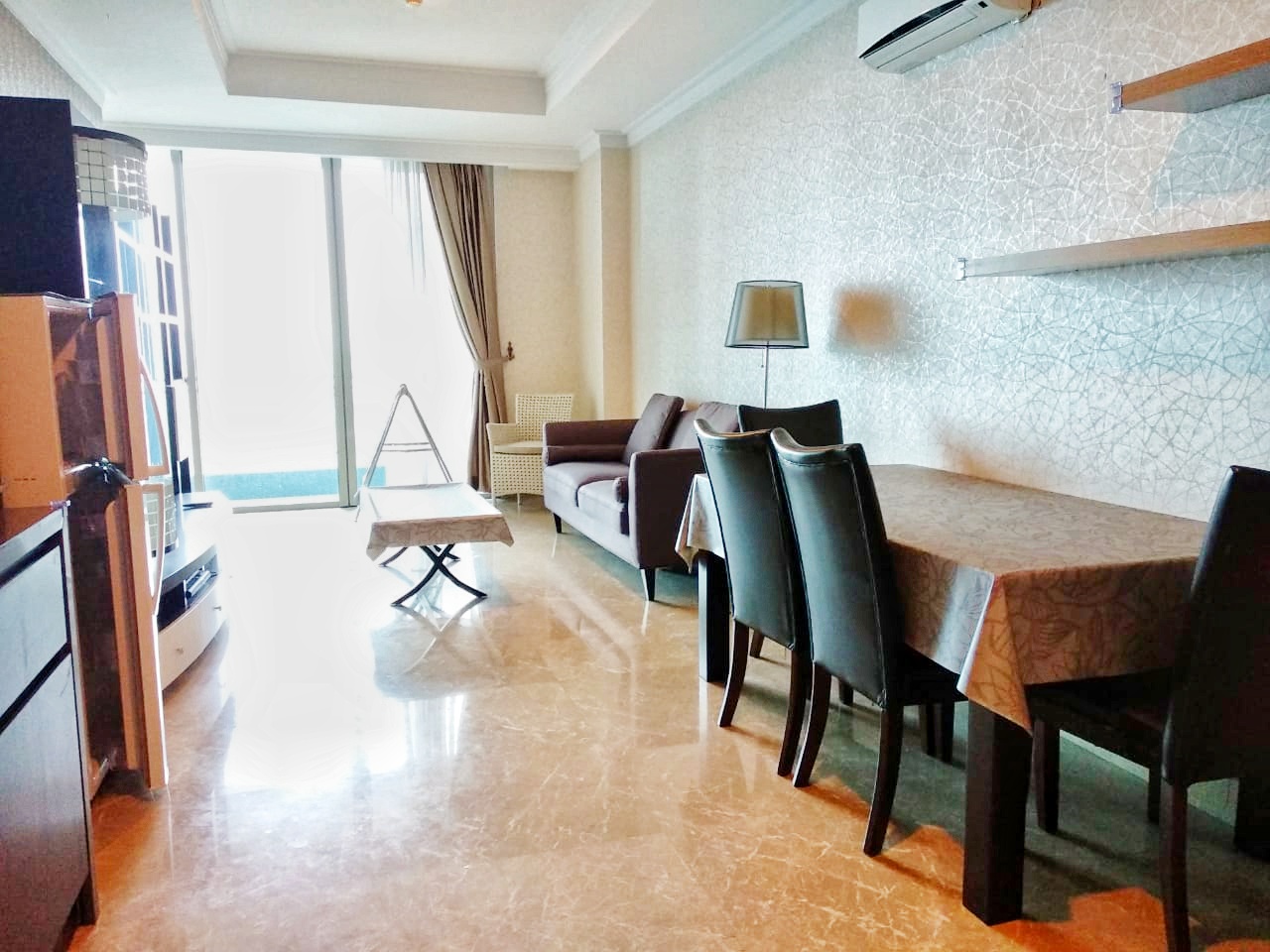 Disewakan Apartemen Residence 8 Tipe 1 Kamar Tidur Kondisi Fully Furnished