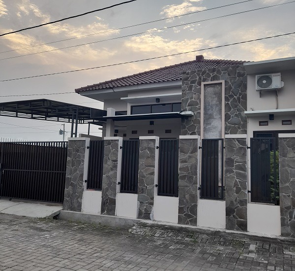 Dijual Rumah Mewah One Gate System di Jepangpakis Kudus