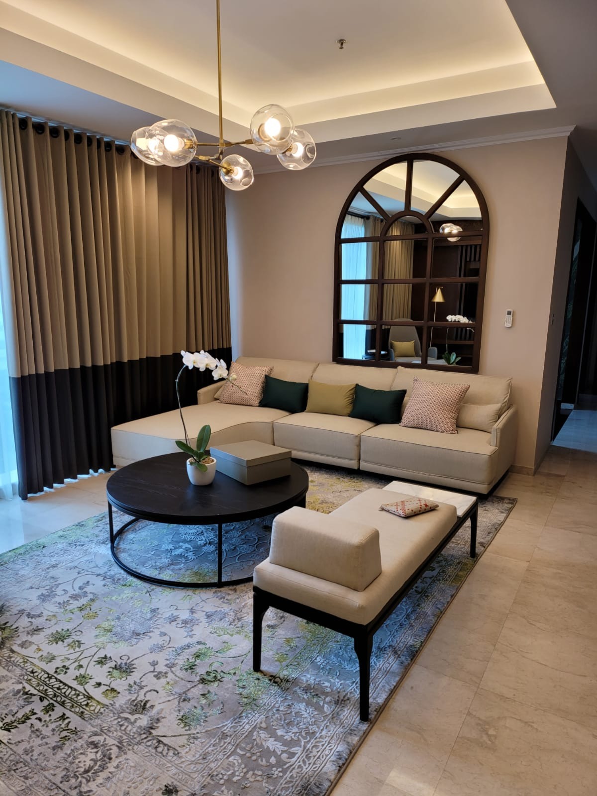 Disewakan Apartemen Setiabudi Residence Tipe 3 Kamar Tidur Kondisi Fully Furnished Siap Huni