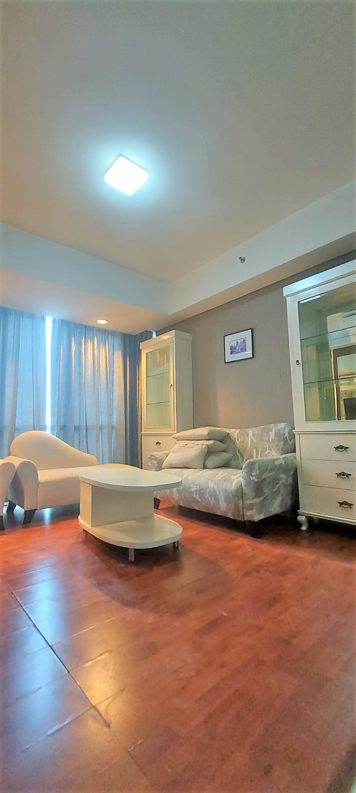 Dijual Apartemen Kemang Village Tipe 2 Kamar Tidur Kondisi Fully Furnished