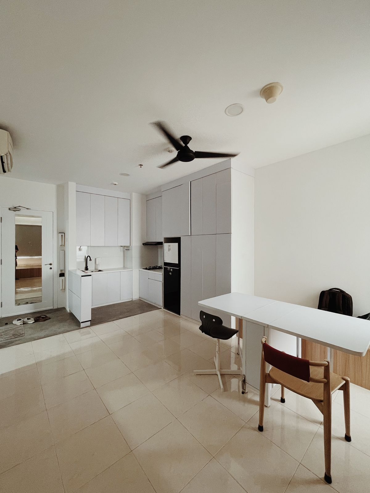 Jual Apartement Casablanca Mansion Tipe 2 KT - 42 - Furnished