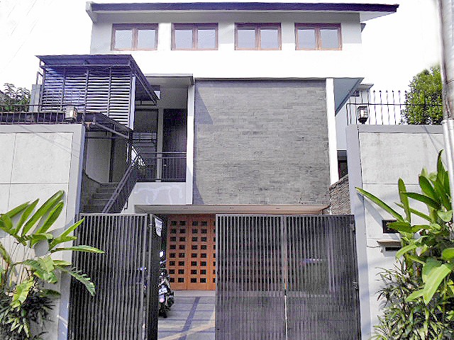 Disewakan Rumah Di Area SCBD/Senopati/Kebayoran Baru Jakarta STD192