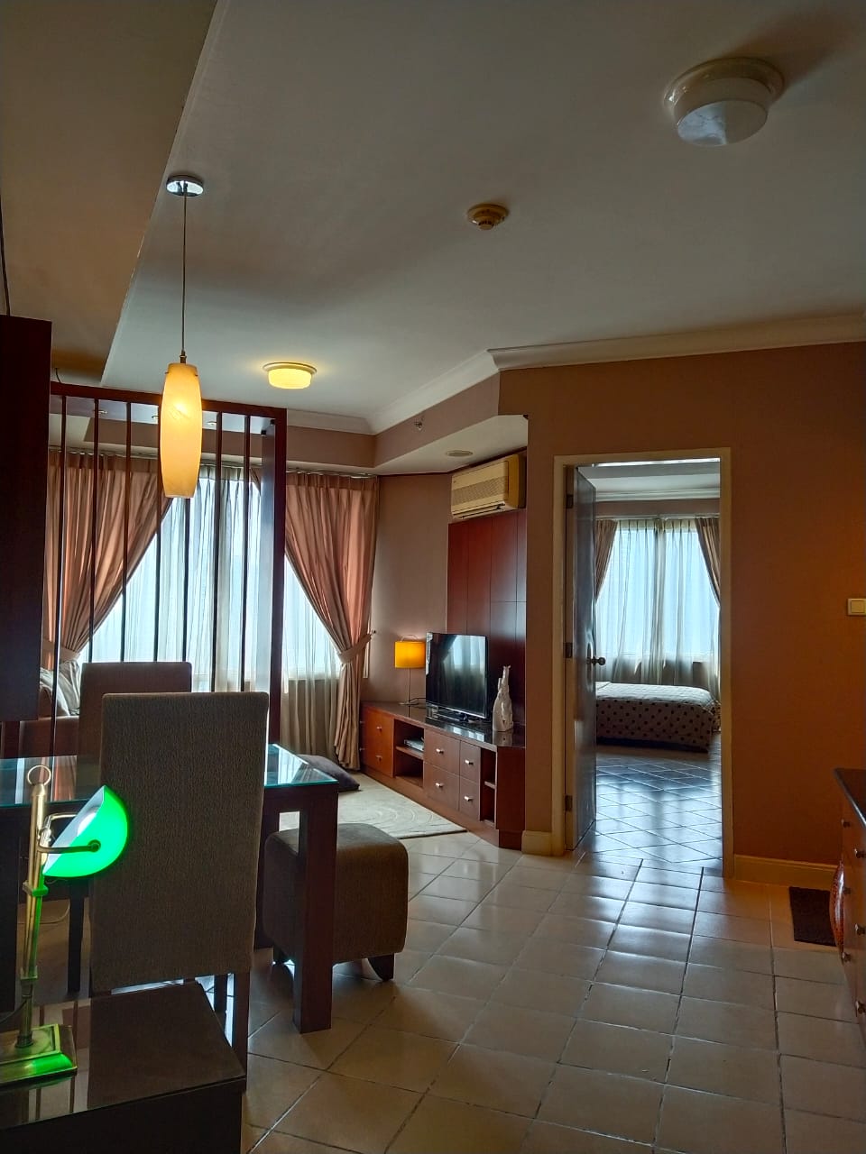 Dijual Apartemen Batavia Tipe 1 Kamar Tidur Kondisi Fully Furnished