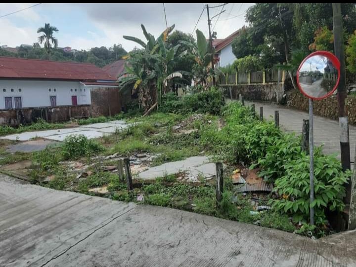 Dijual Cepat Tanah Posisi Hook di Padat Karya KM 2 Balikpapan