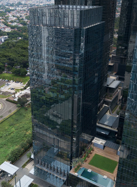 Disewakan Ruang Kantor di Revenue Tower area SCBD Jakarta Selatan