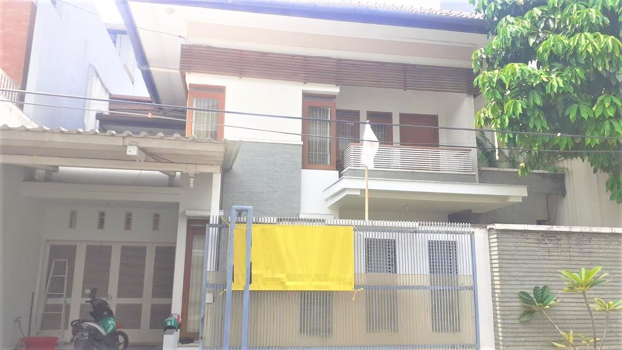 Disewakan Rumah Murah Bisa Untuk Kantor di Kebayoran Baru Jakarta Selatan