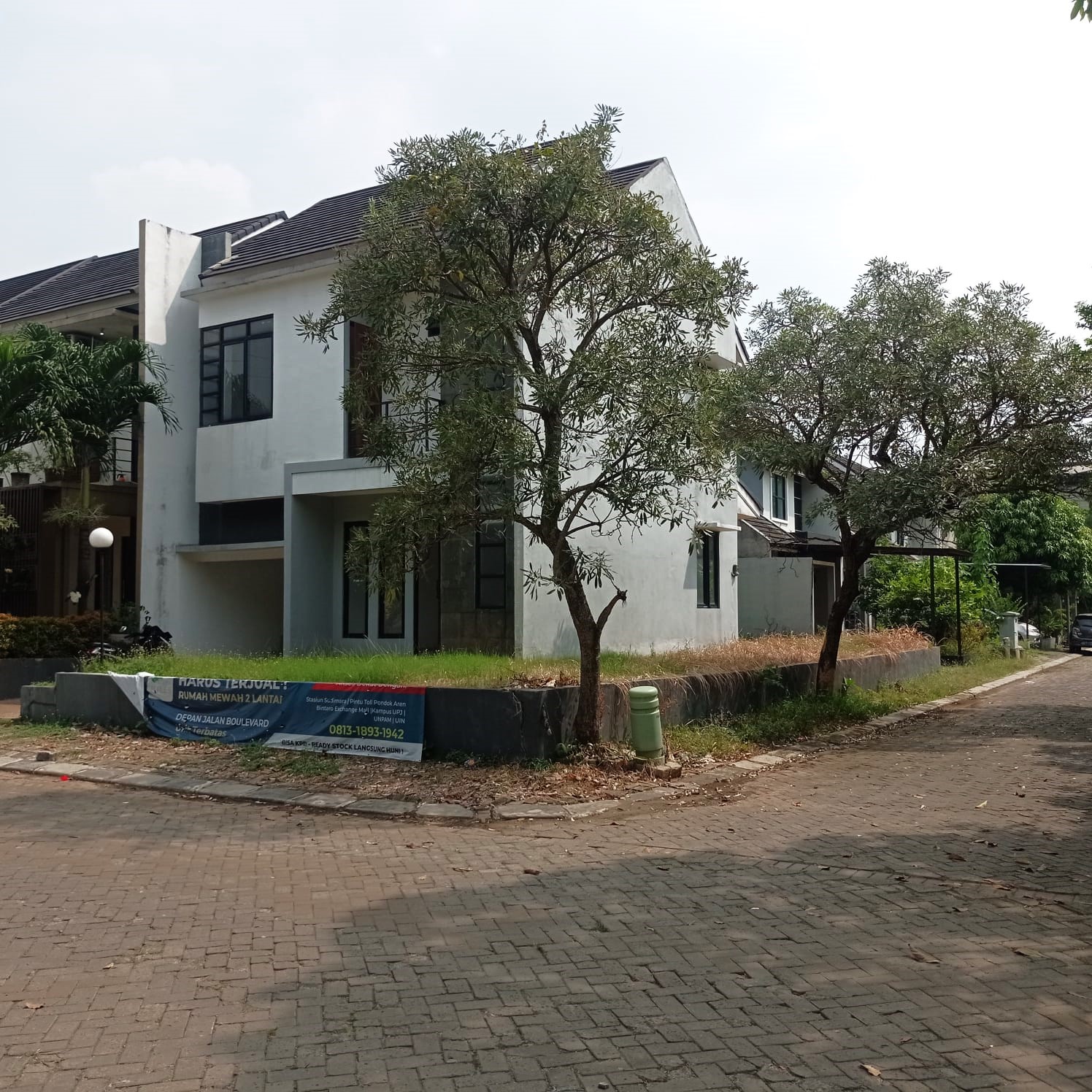 Dijual Rumah Baru 2 Lantai di Tanggerang Selatan Lokasi Elite !