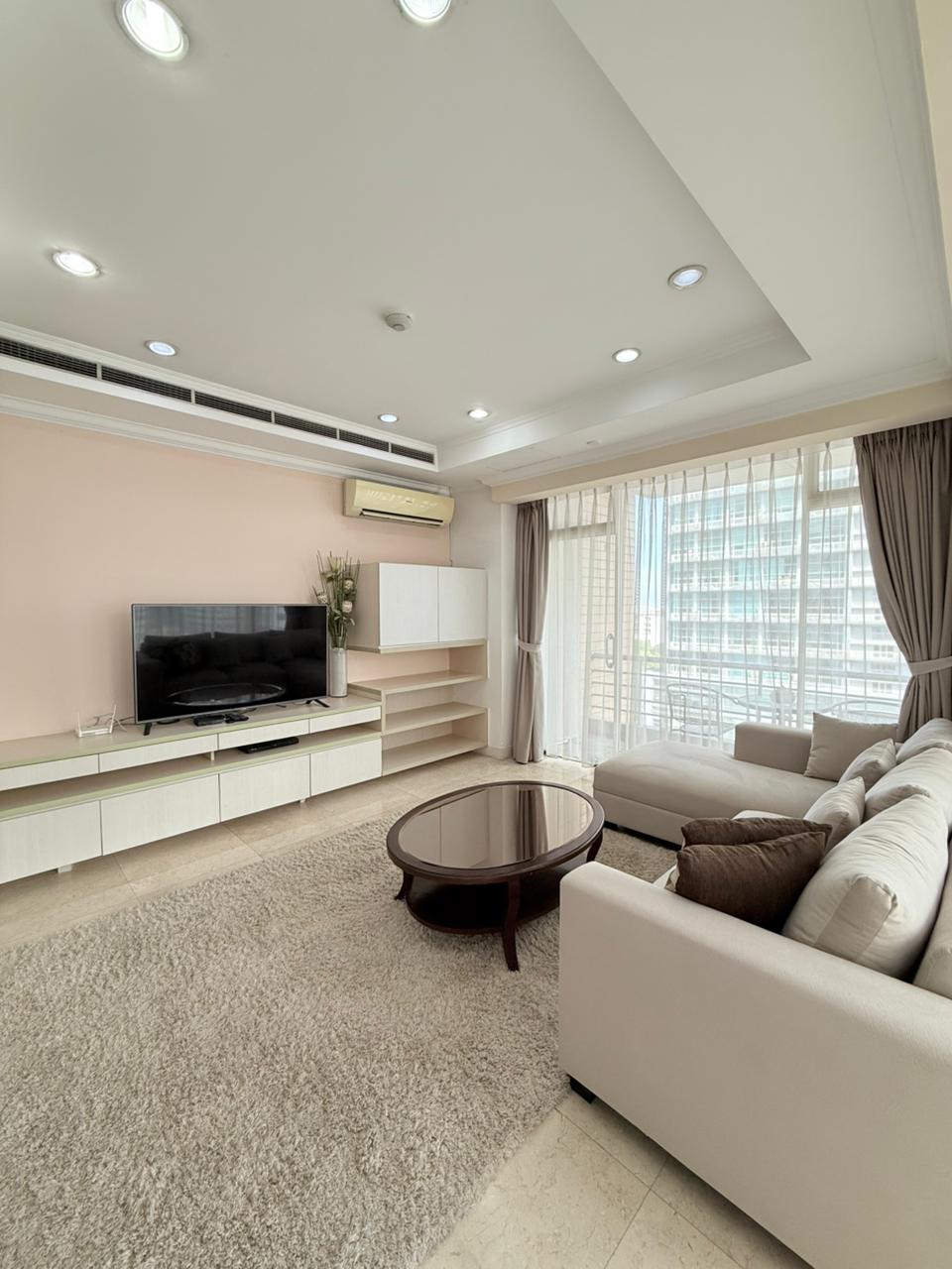 Disewakan Apartemen Istana Sahid Tipe 2 Kamar Tidur Kondisi Fully Furnished