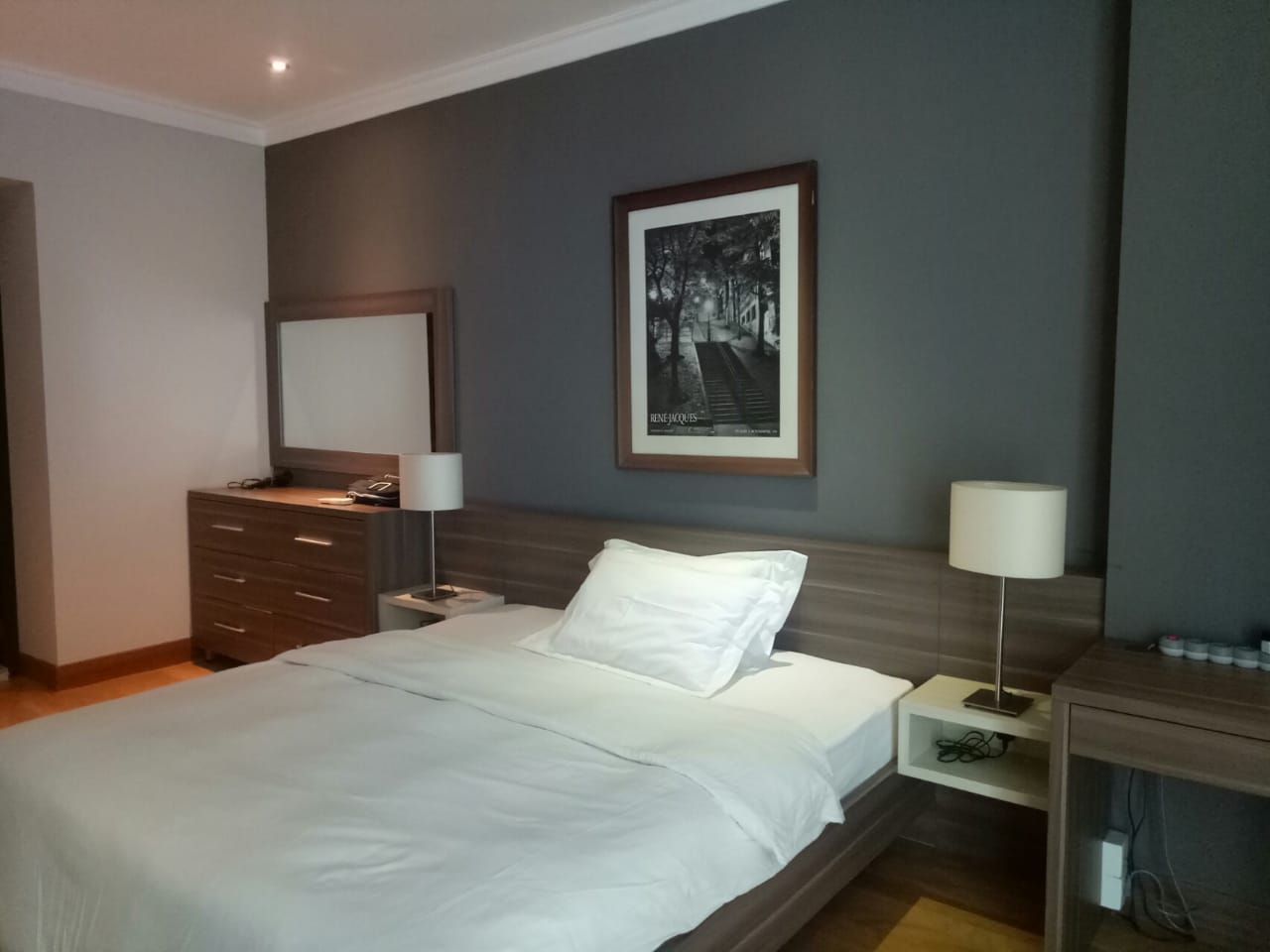 Dijual Apartemen Residence 8 Tipe 1 Kamar Tidur Kondisi Fully Furnished