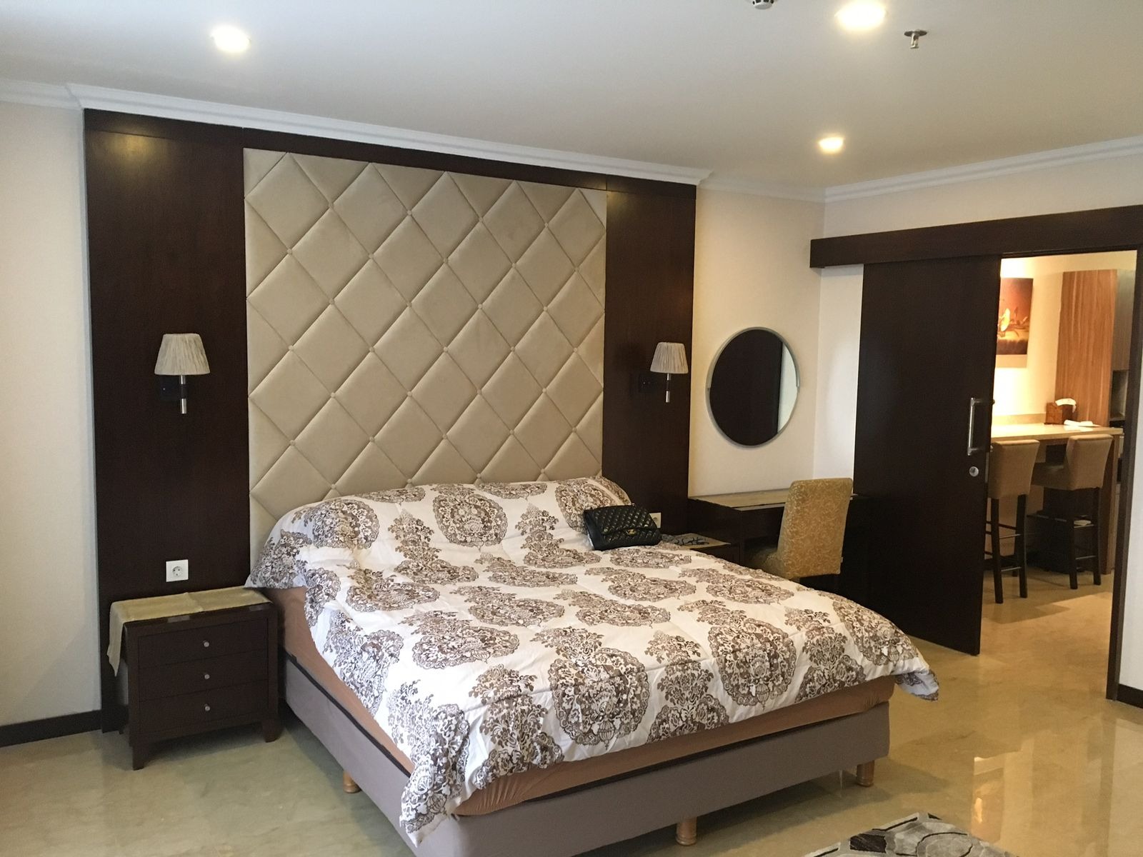 MURAH BELOW MARKET Jual Apartemen Lavenue 1 BR Furnished