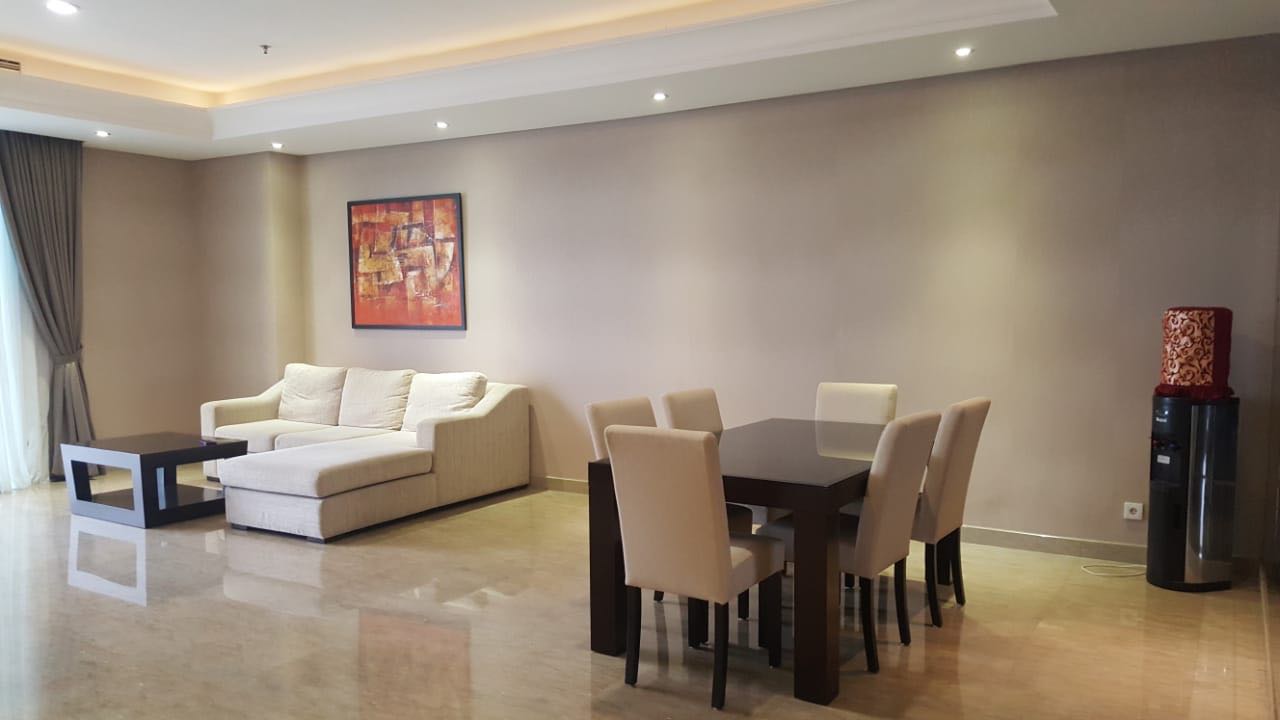 Disewakan Apartemen Essence Darmawangsa Tipe 3 Kamar Tidur Kondisi Fully Furnished