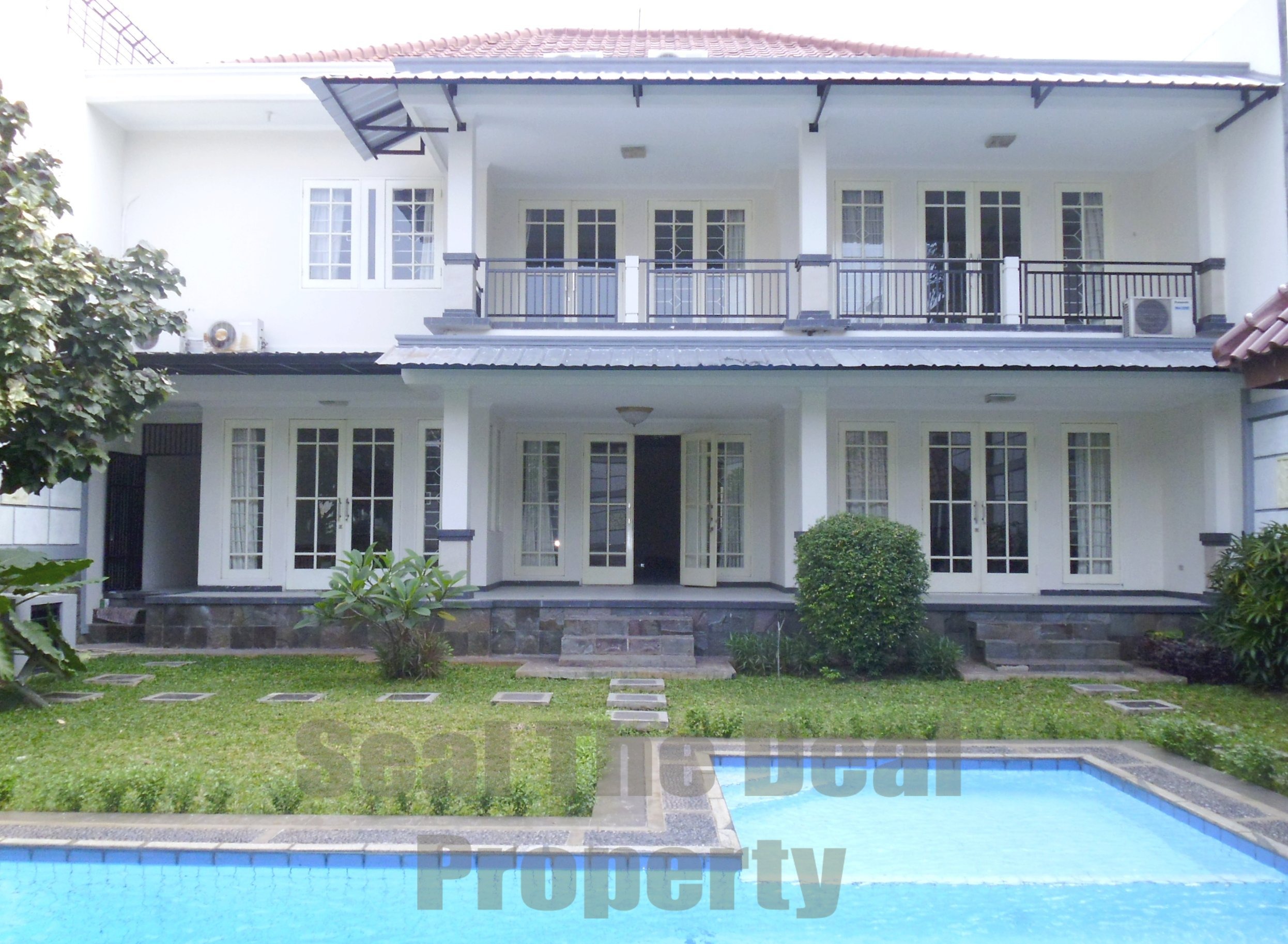 Dijual Cepat Rumah Luas Di Kemang Jakarta Selatan STD382