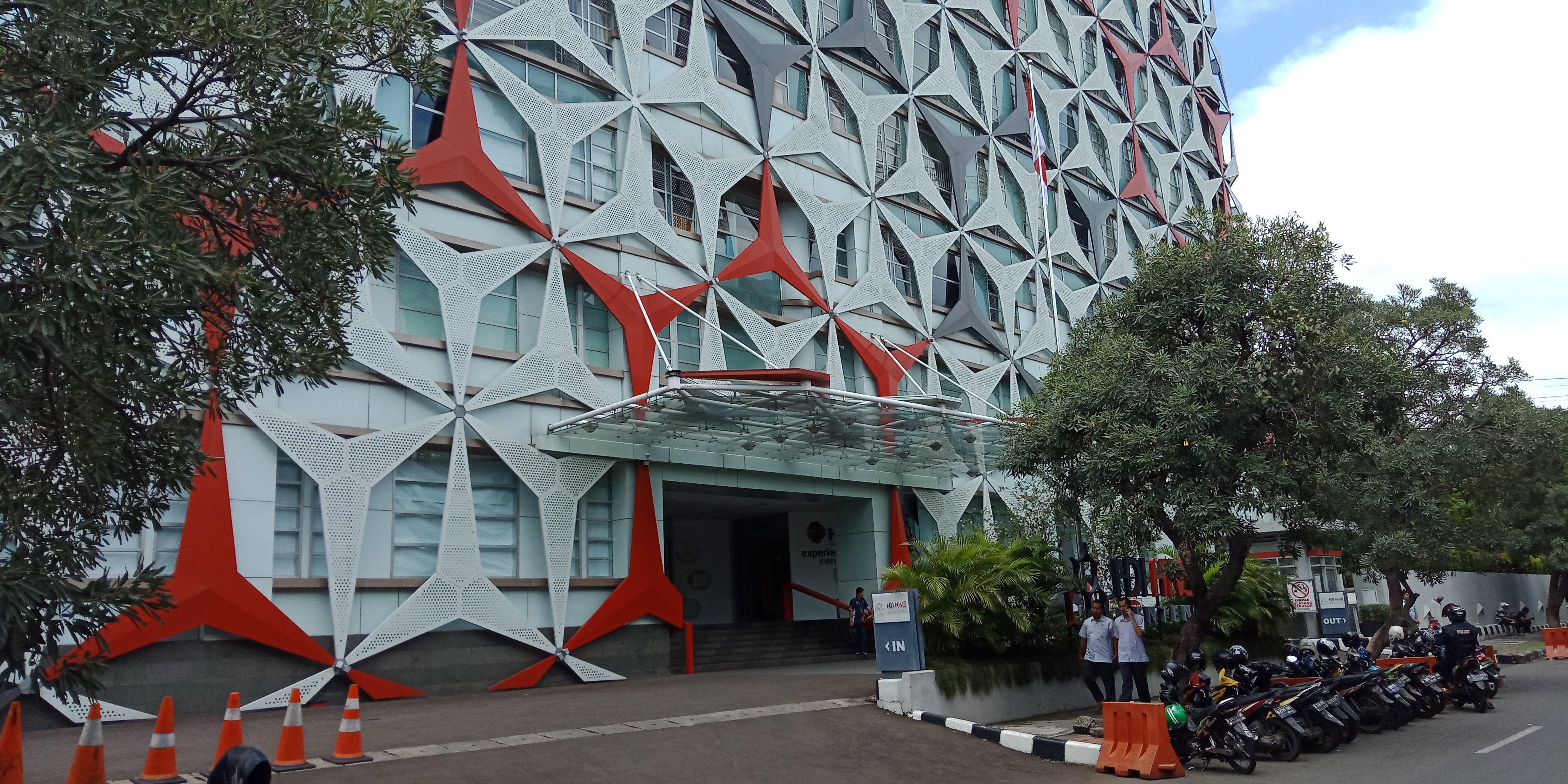 Disewakan Ruang Kantor di HDI Hive Menteng Jakarta Pusat