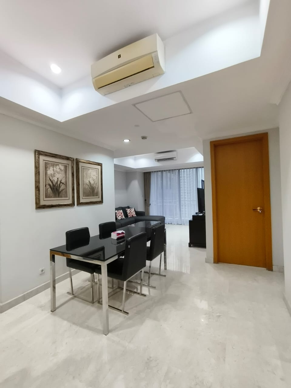 Dijual Apartemen Sudirman Mansion Tipe 2 kamar Newly renovated