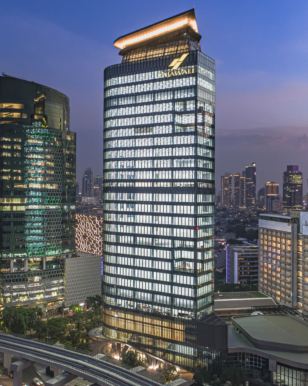 Disewakan Ruang Kantor di Rajawali Place di HR Rasuna Said Kuningan Jakarta Selatan