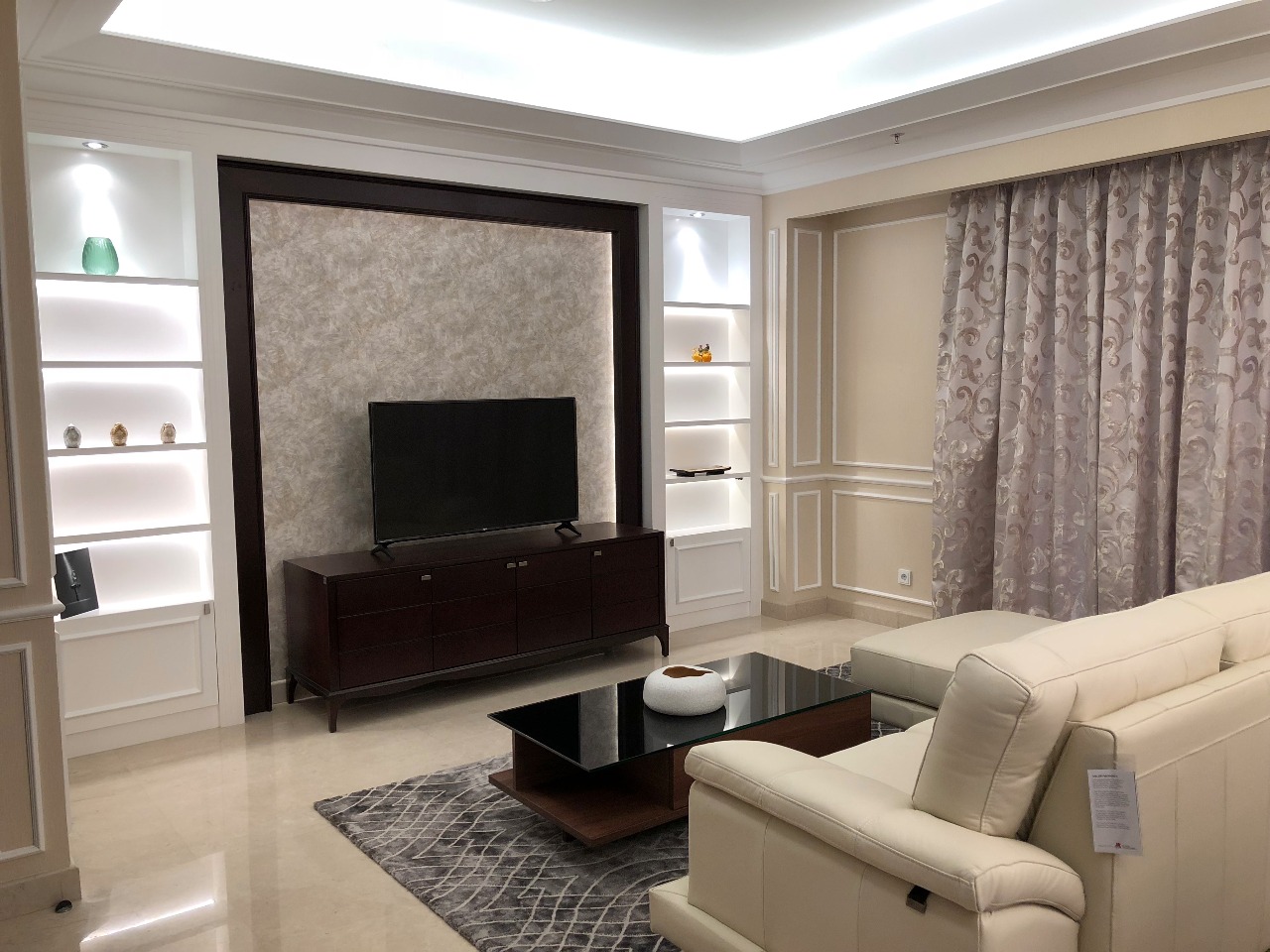 Disewakan Apartemen Pondok Indah Residence Tipe 3 Kamar Tidur Kondisi Fully Furnished