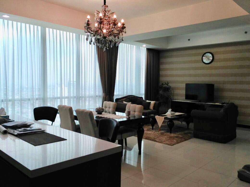 Dijual Apartemen Kemang Village Tipe 3 Kamar Tidur Kondisi Fully Furnished