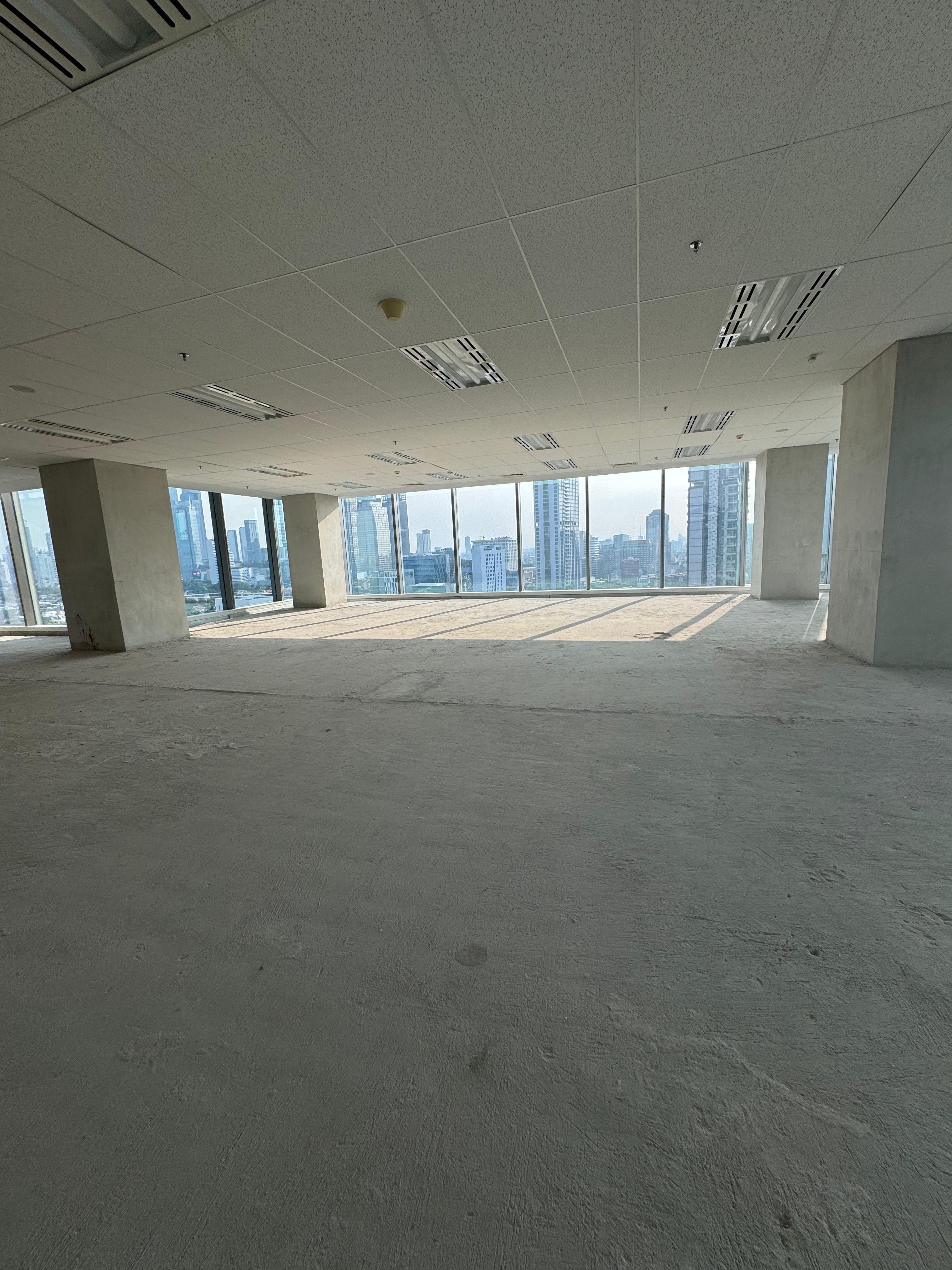 Disewakan Ruang Kantor Luas di MNC Tower Kebon Sirih Jakarta Pusat Kondisi Bare