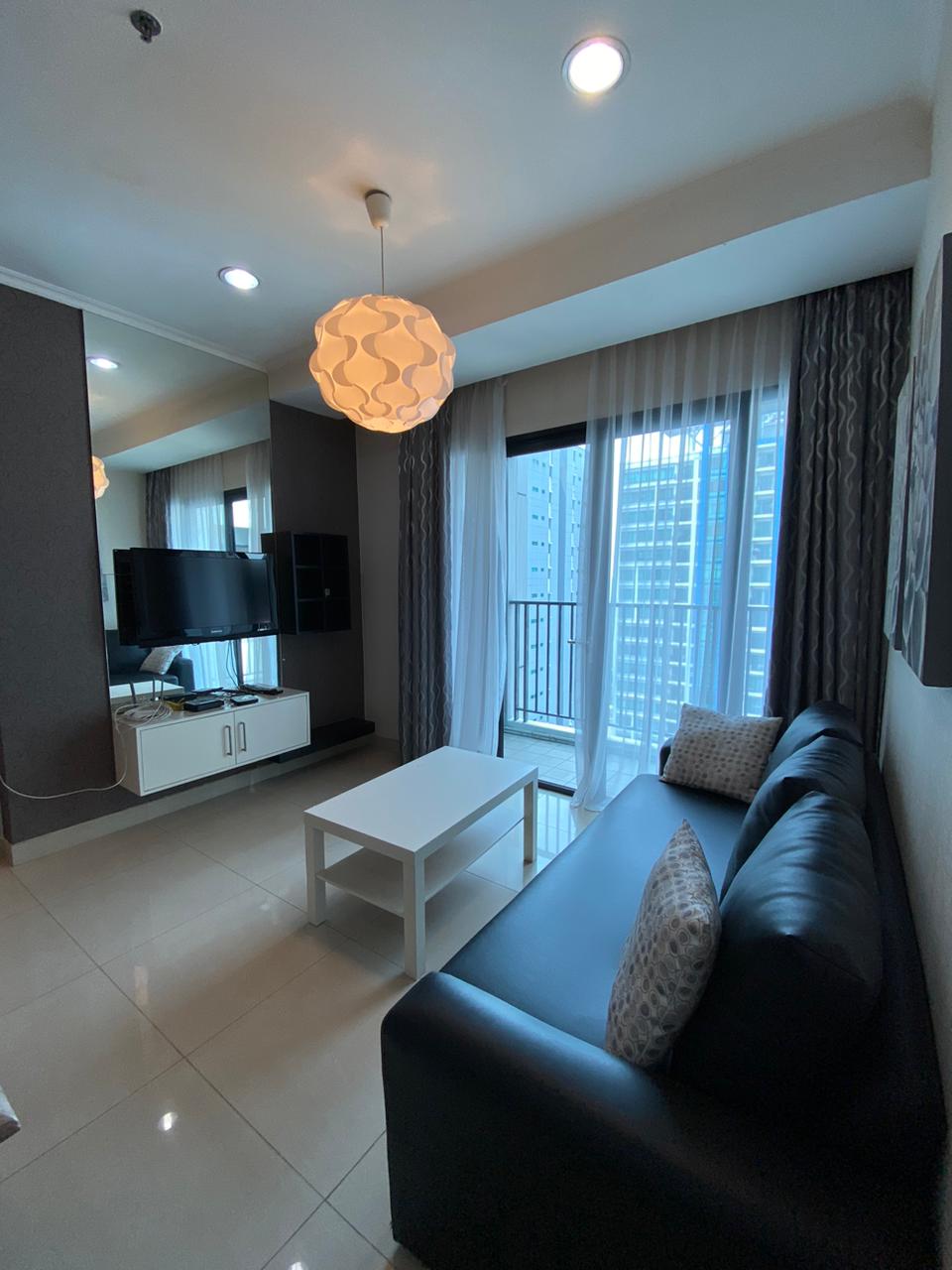 Dijual Harga Murah Apartemen Hampton Park Tipe 2 Kamar Tidur Kondisi Fully Furnished