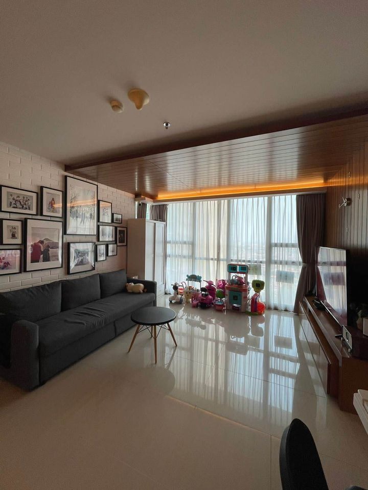 PRIVATE LIFT - Jual Apartemen Kemang Village Residence Tipe 2+1 Semi Furnished