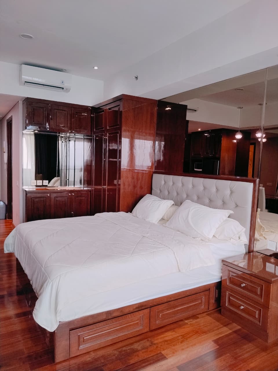 Di sewakan apartemen kemang village Residence type Studio Fully Furnished