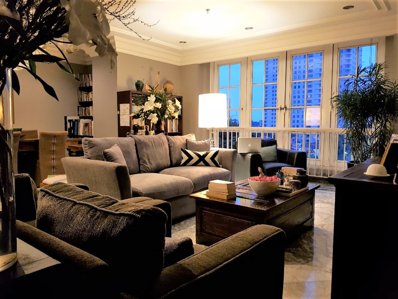 Dijual Apartemen Permata Hijau Gedung Putih Tipe 2+1 Kamar Tidur Kondisi Un Furnished